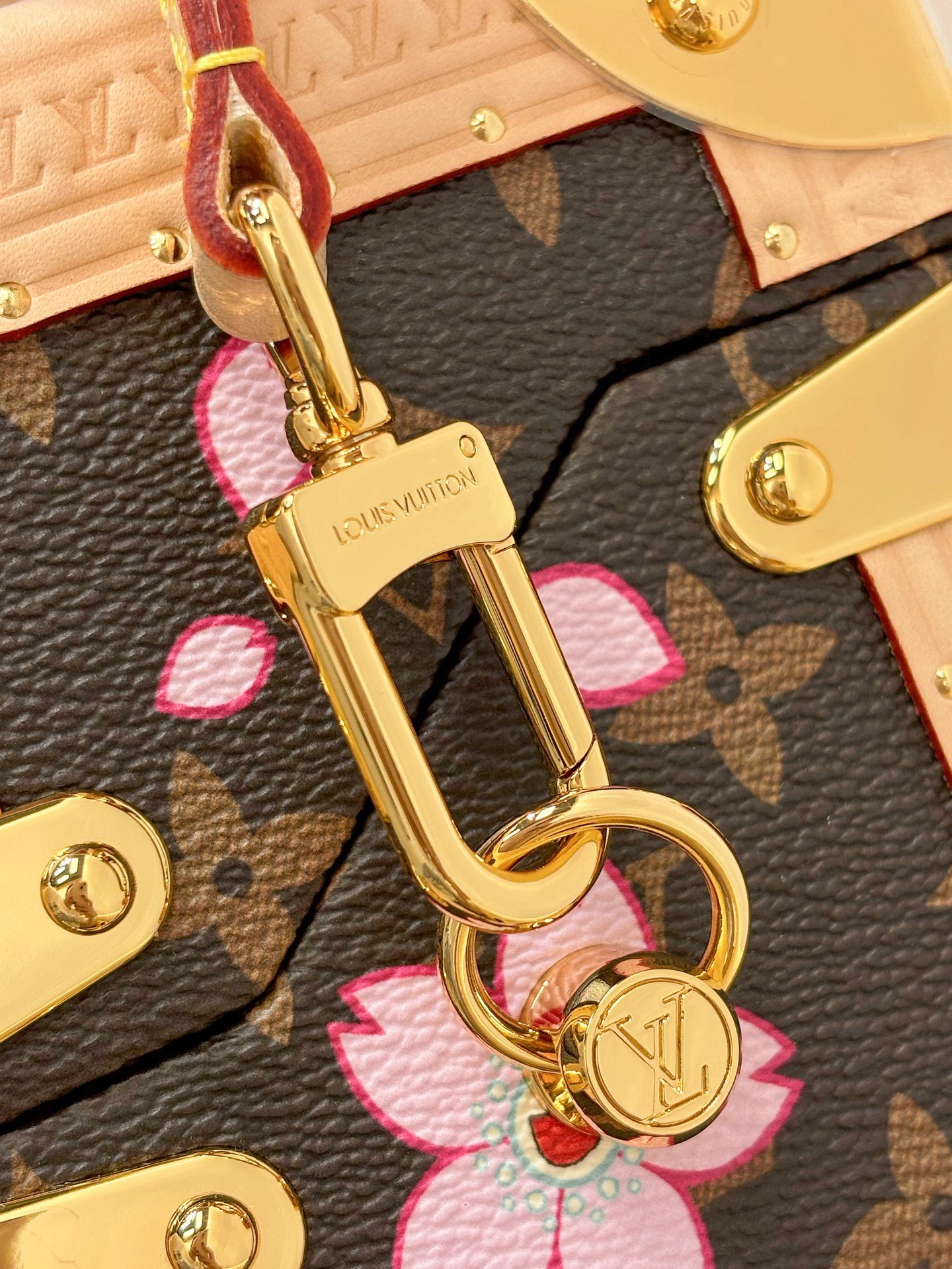 L*ouis V*uitton Top Bag