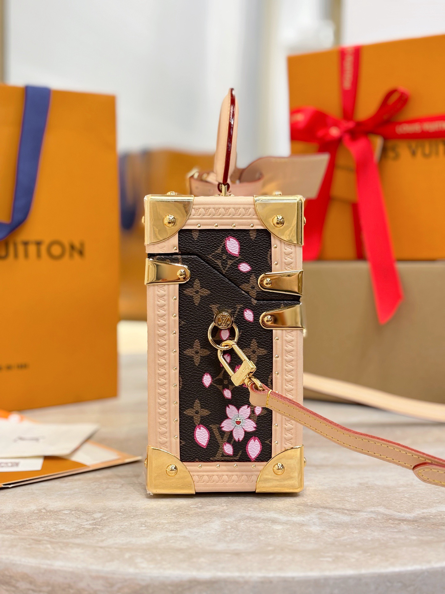 L*ouis V*uitton Top Bag