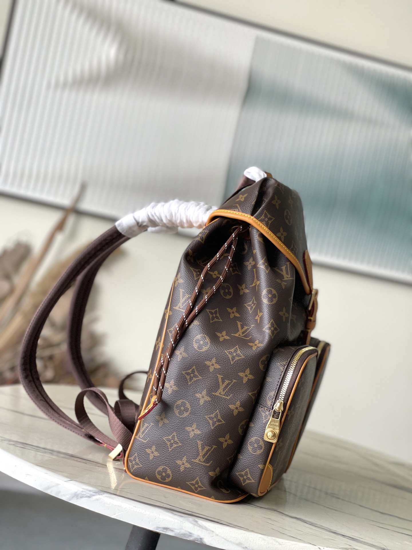 L*ouis V*uitton Top Bag