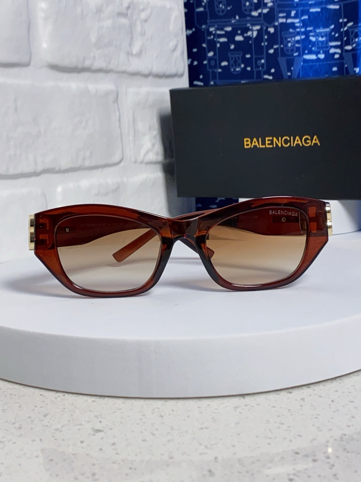 Top Quality B*alenciaga Glasses