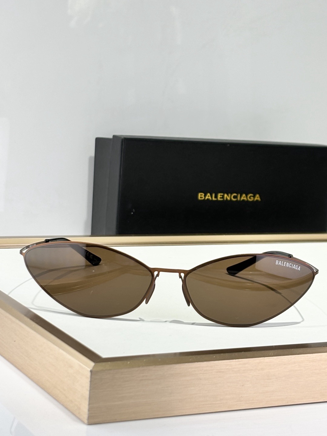 Top Quality B*alenciaga Glasses