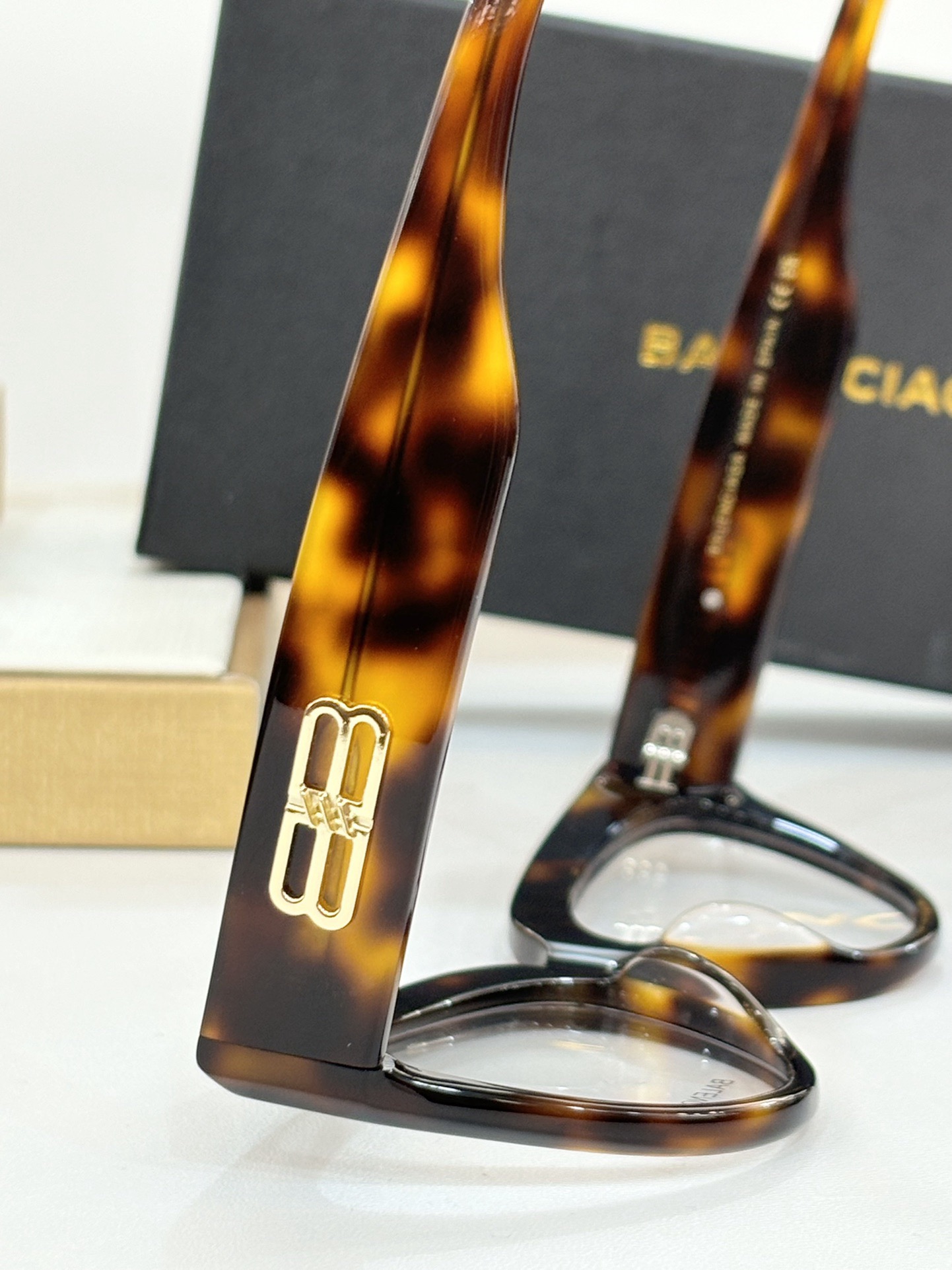 Top Quality B*alenciaga Glasses