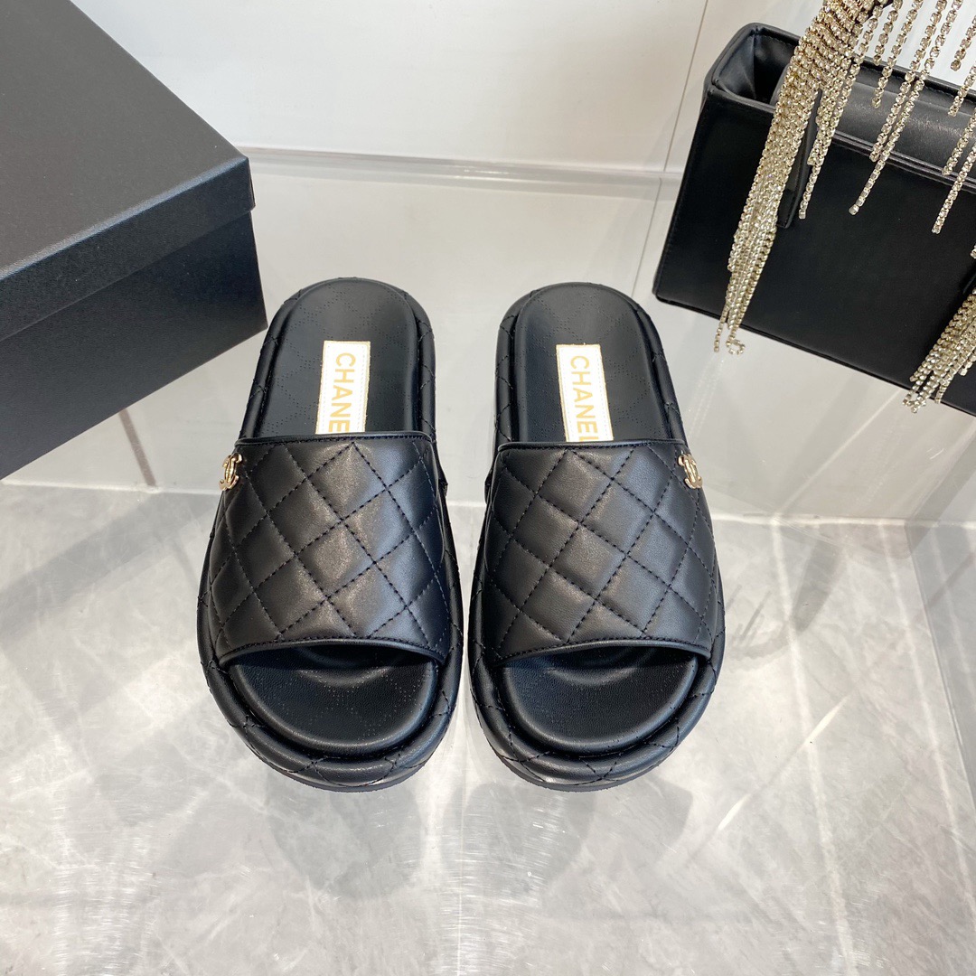 Women Top Quality C*hanel shoes