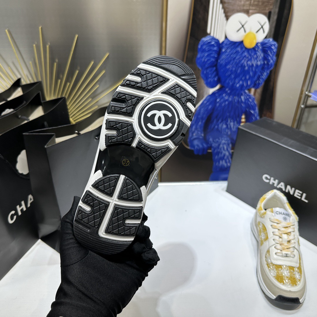 Women Top Quality C*hanel shoes