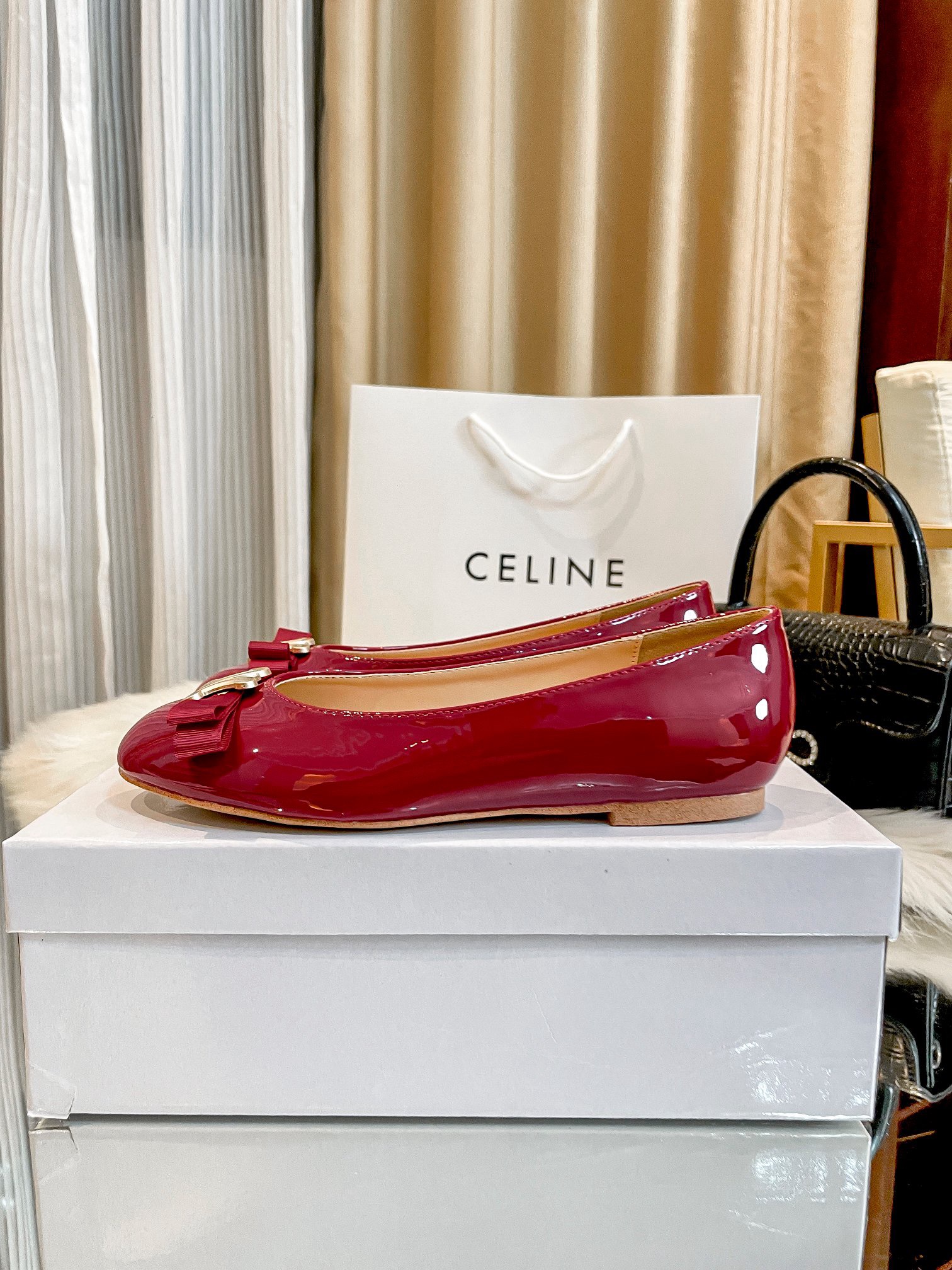 Women Top Quality C*eline shoes