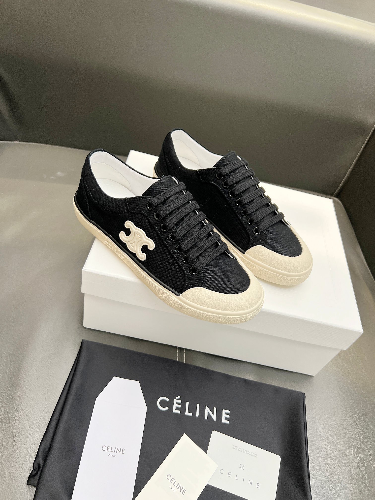 Men Women Top Quality C*eline shoes