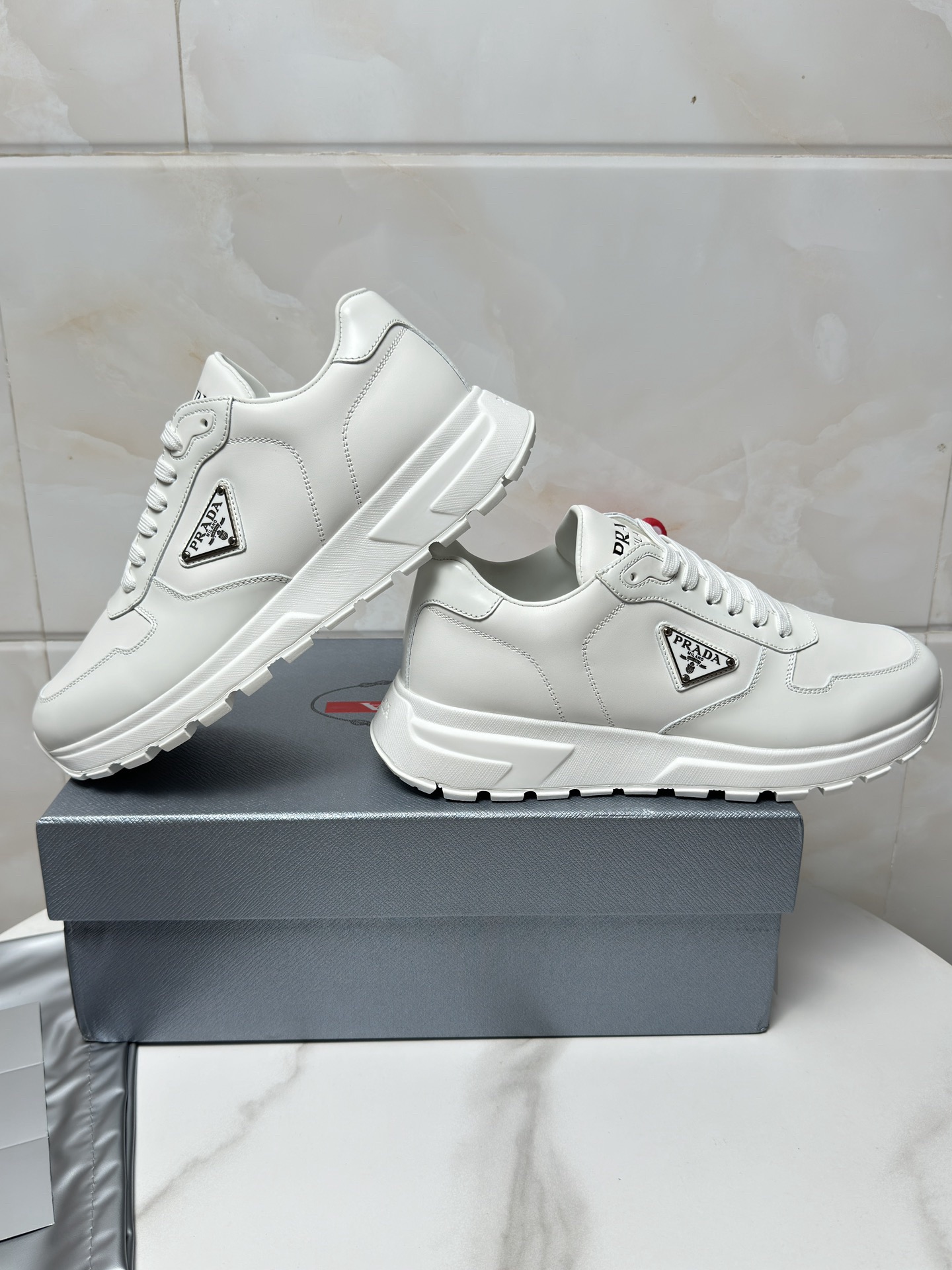 Women Men Top Quality P*rada shoes