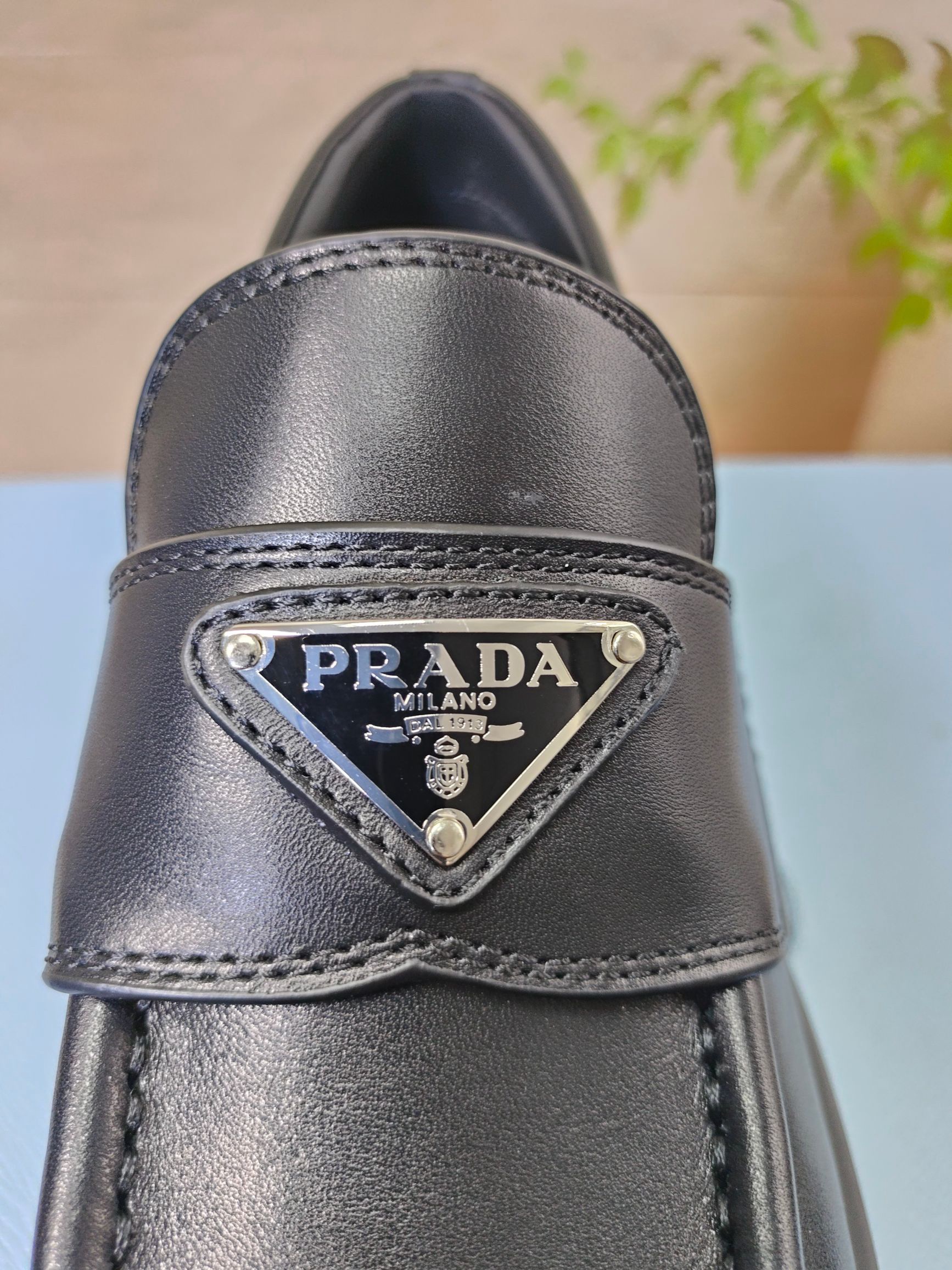 Women Men Top Quality P*rada shoes