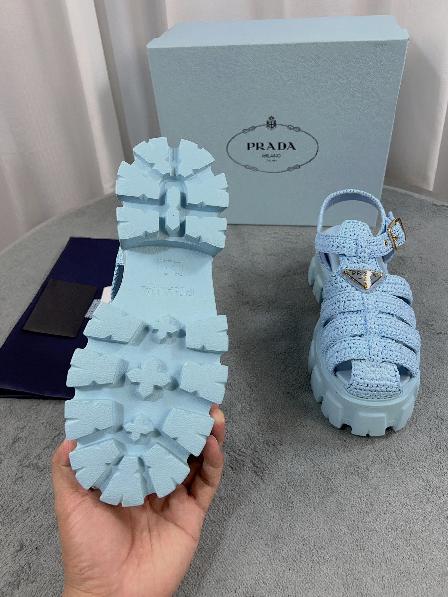 Women Men Top Quality P*rada shoes