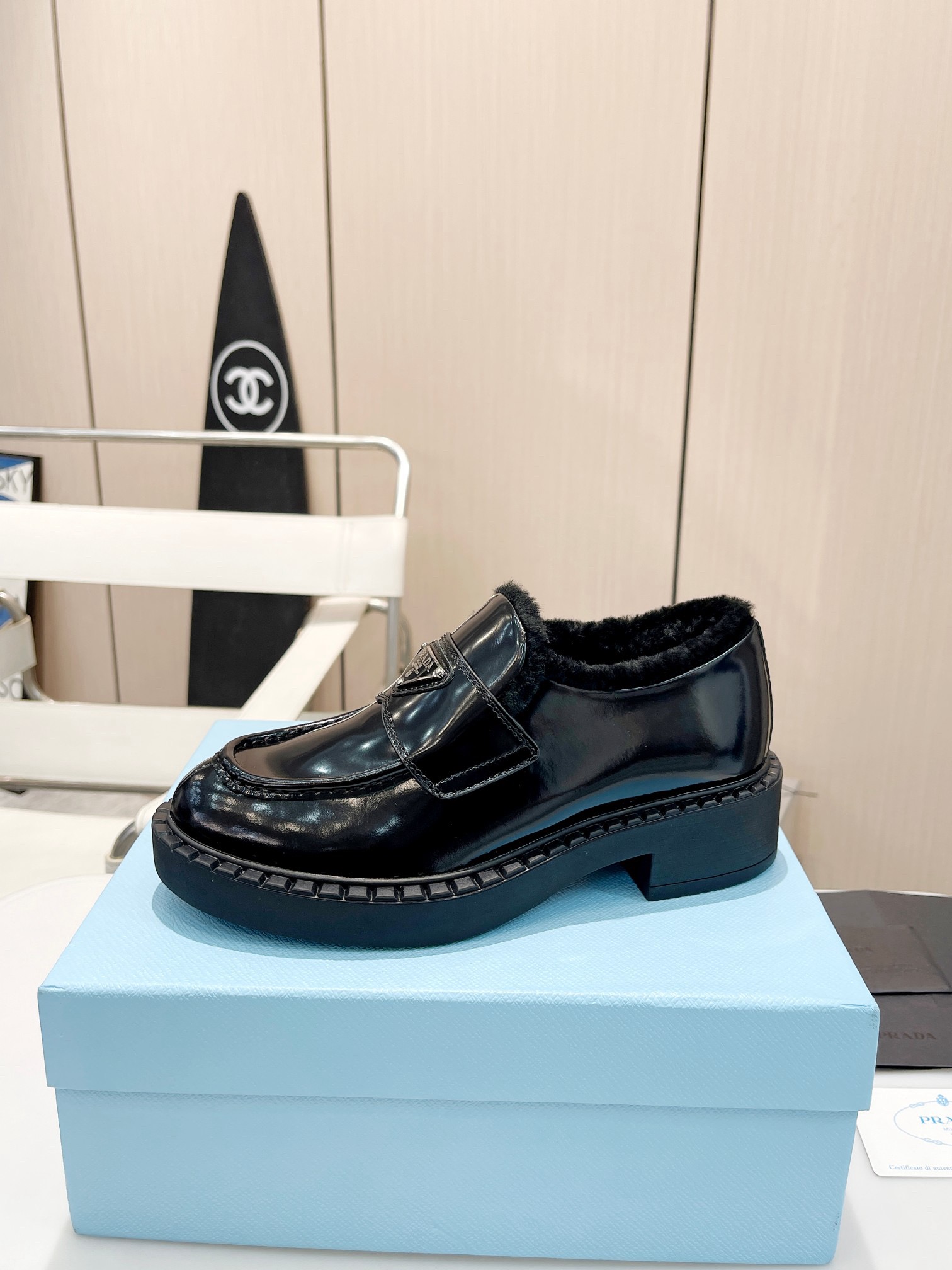 Women Men Top Quality P*rada shoes