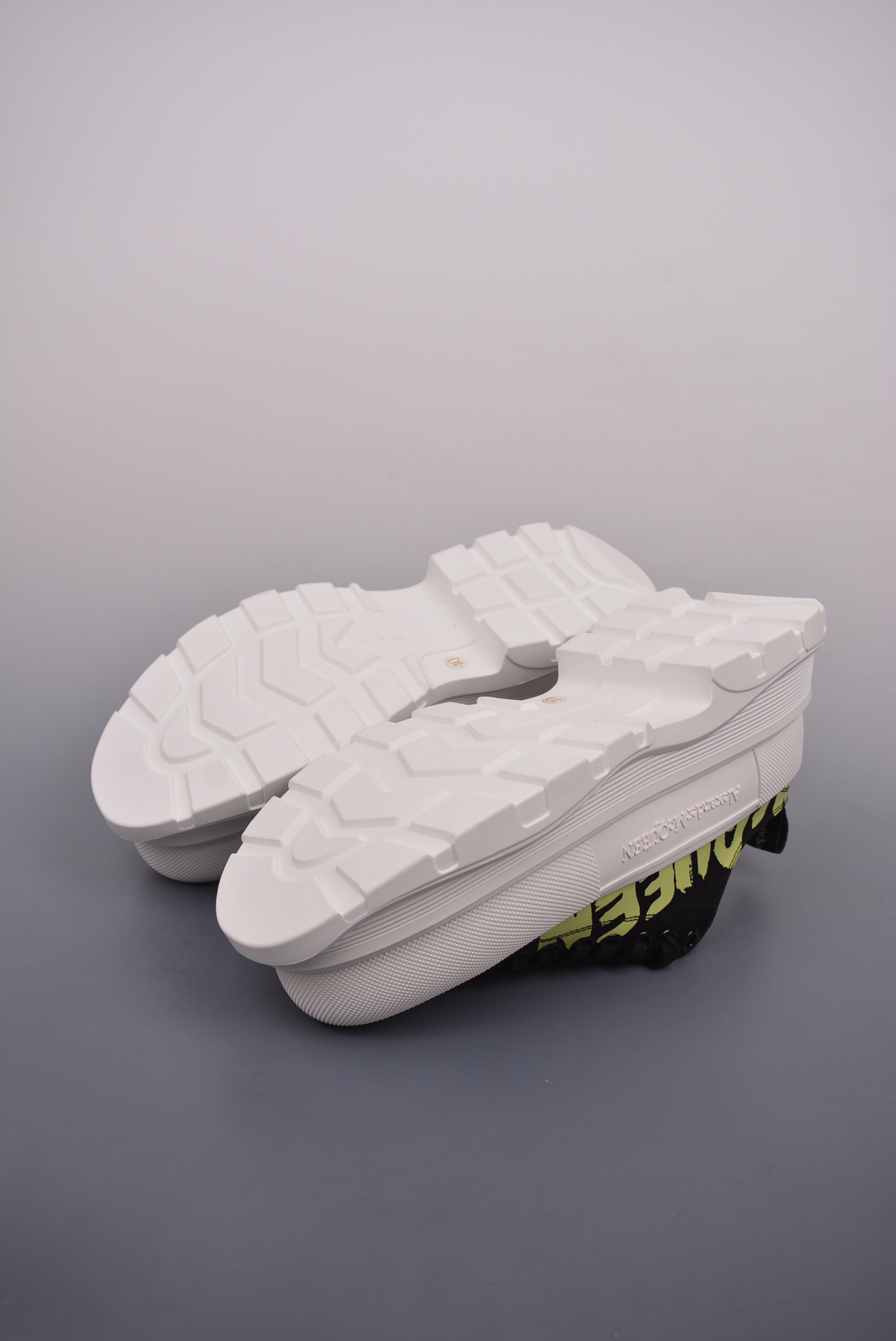 Men Women size 35-45 A*lexander M*cqueen Sneaker Top Quality 1:1