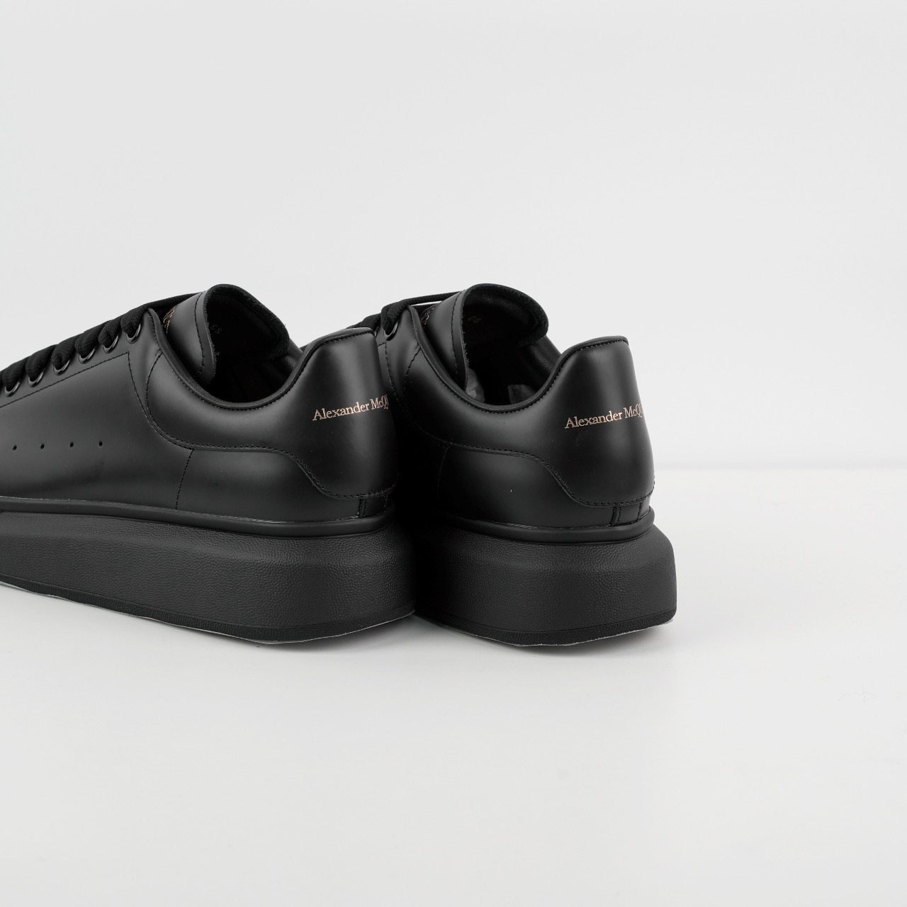 Men Women size 35-45 A*lexander M*cqueen Sneaker Top Quality 1:1