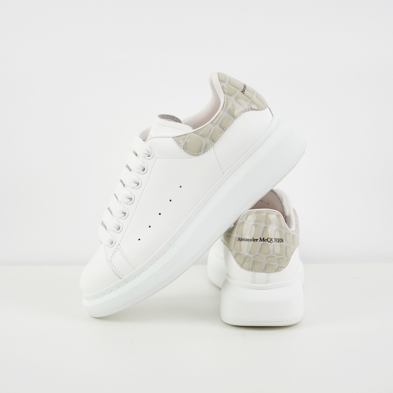 Men Women size 35-45 A*lexander M*cqueen Sneaker Top Quality 1:1