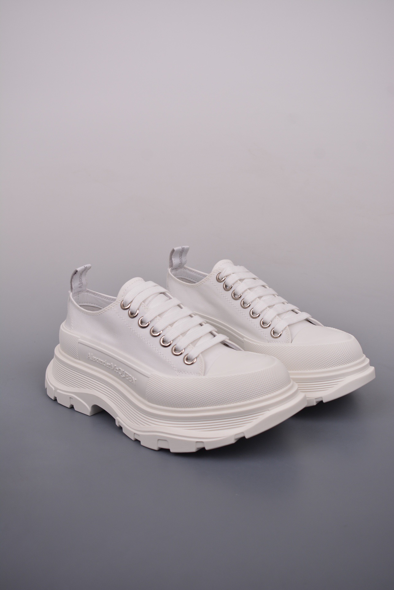 Men Women size 35-45 A*lexander M*cqueen Sneaker Top Quality 1:1