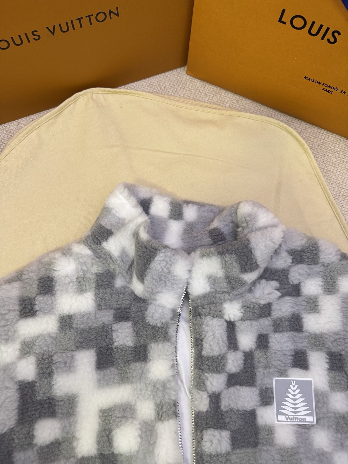 L*V Louis Vuitt*on Top Quality 1:1 Jacket