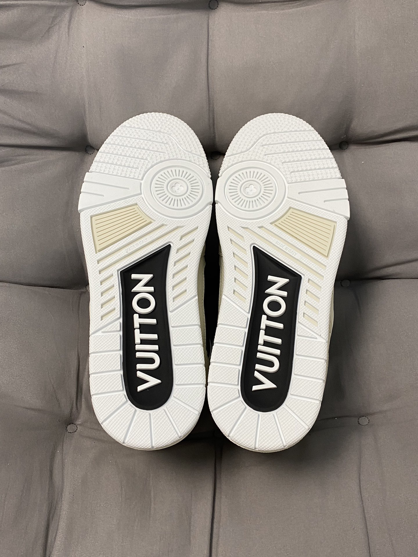 Men Women L*ouis V*uitton Top Sneaker L*V Trainer