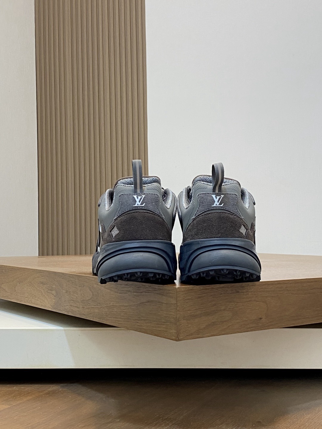 Men L*ouis V*uitton Top Sneaker L*V Shoes