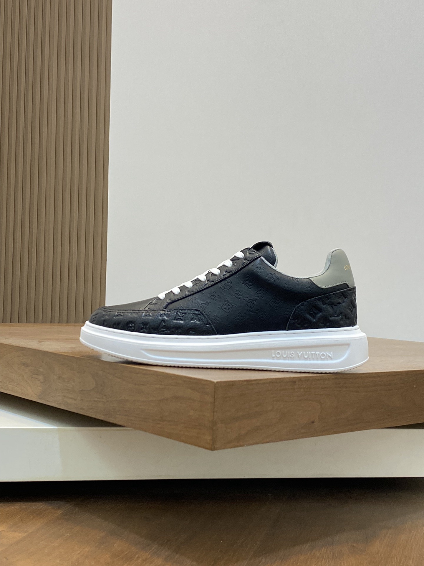 Men L*ouis V*uitton Top Sneaker L*V Shoes